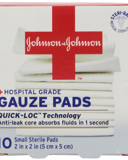 Johnson & Johnson First Aid Gauze Pads (2 x 2-inch) 10-Count Gauze Pads